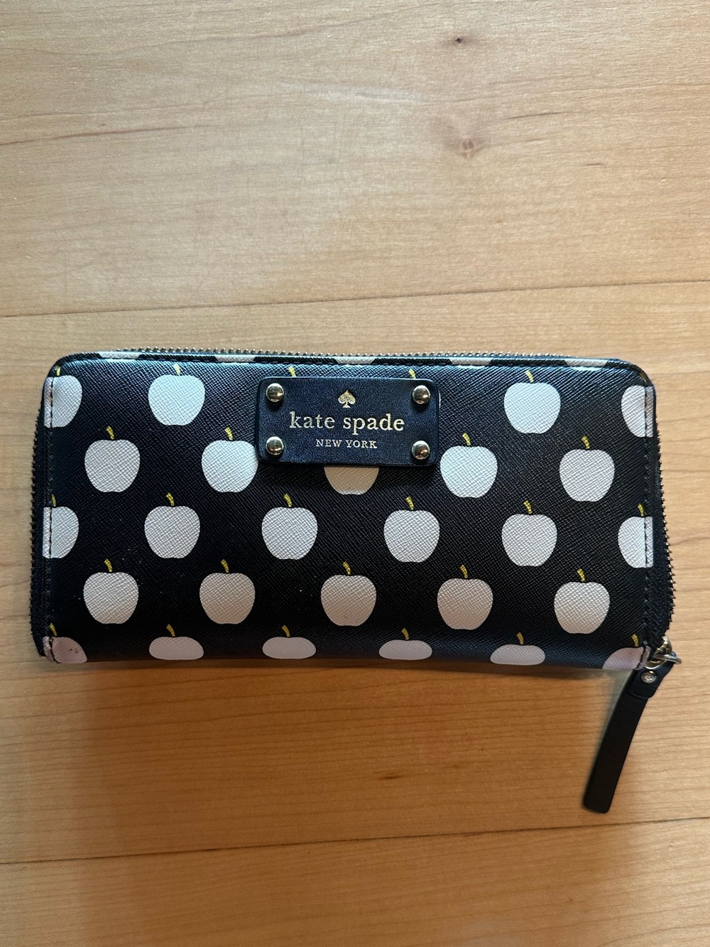 Kate Spade New York Large Zip Around Black Wallet with White Apple Print